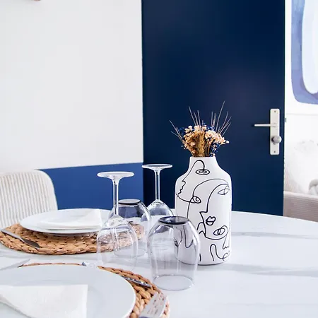 Art, Confort Et Lit D'exception 아파트 *